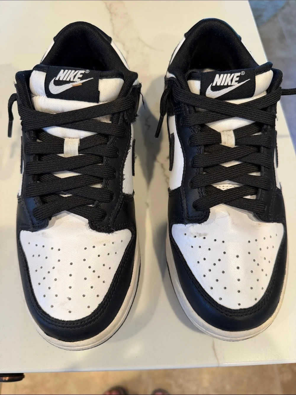 Nike Men’s Black and White Low-Top Sneakers — Classic Contrast